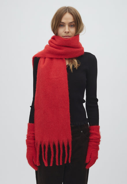 Mayliea-M_Red Aura_Model_0
