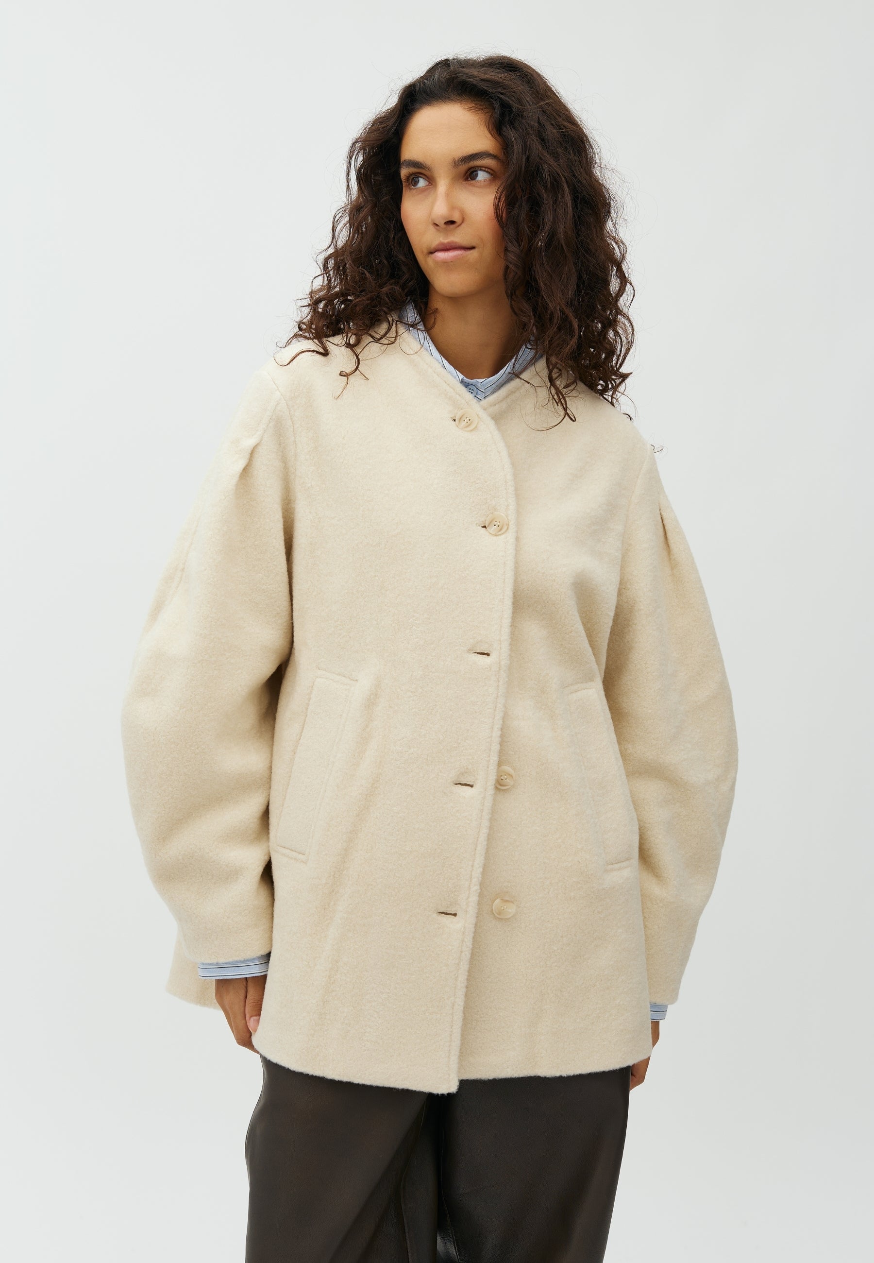 Dande-M_Cloud Cream_Model_2
