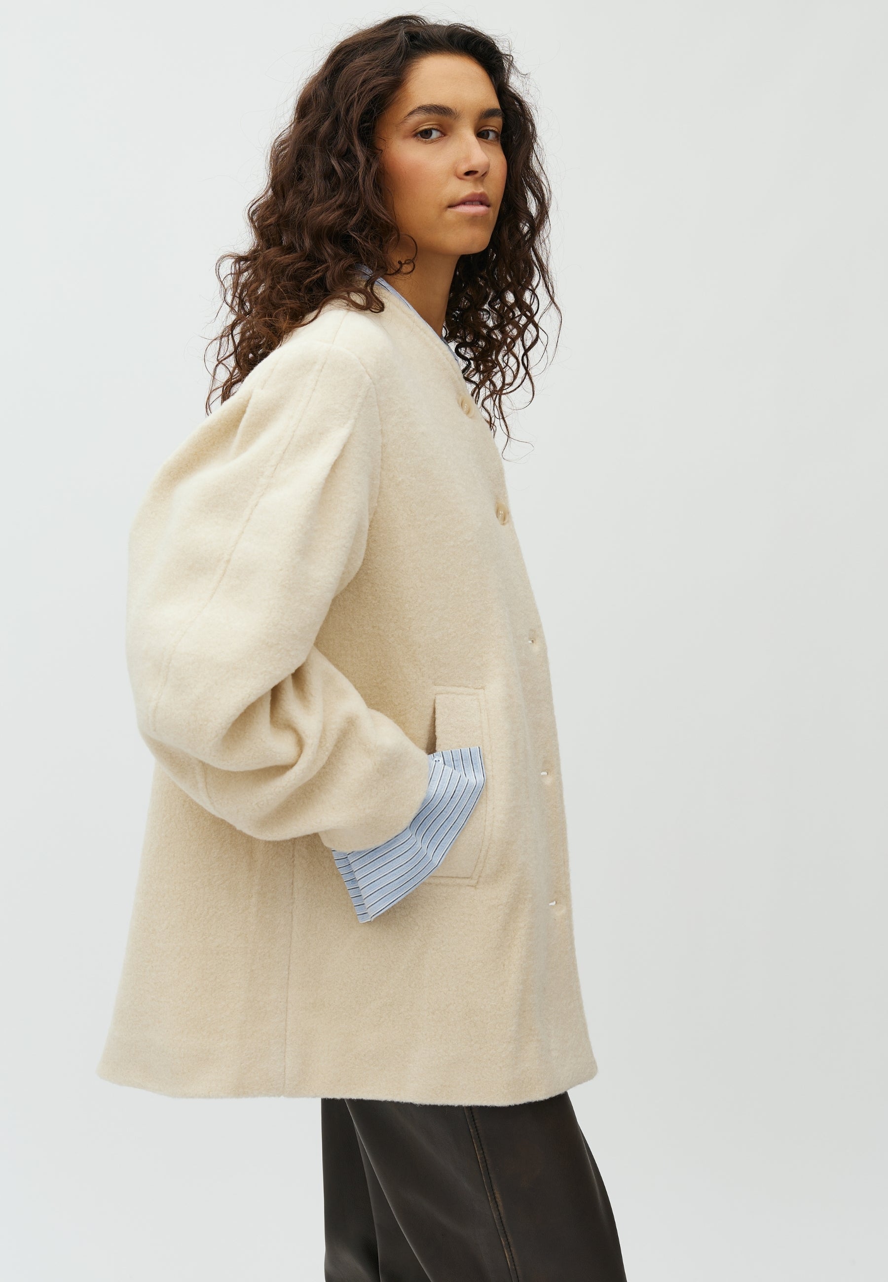 Dande-M_Cloud Cream_Model_3